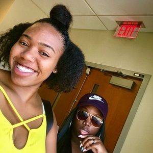 Meet your Posher, Ajah